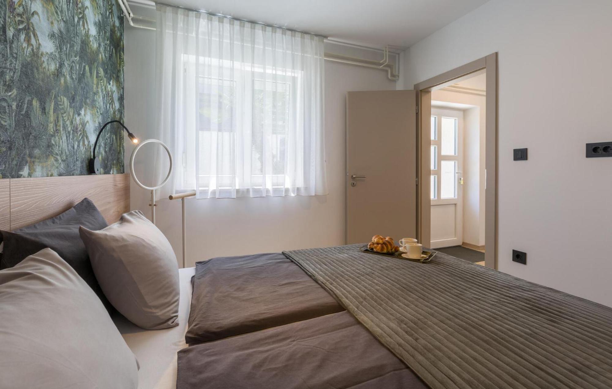1 Bedroom Beautiful Apartment In 波雷奇 外观 照片